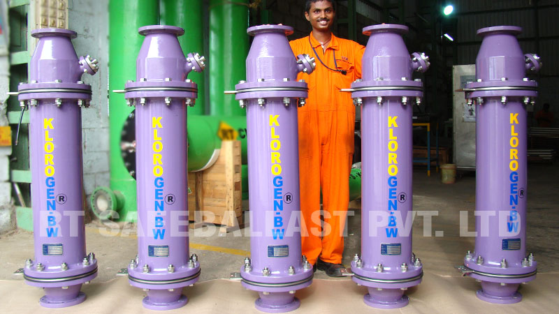 VERTICAL ELECTROLYZER